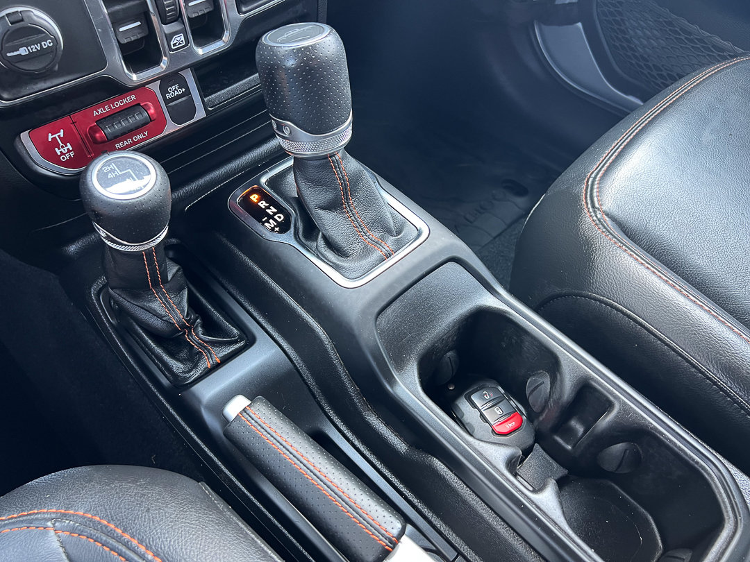 Used 2022 Jeep Gladiator Mojave AWD/4WD image 24