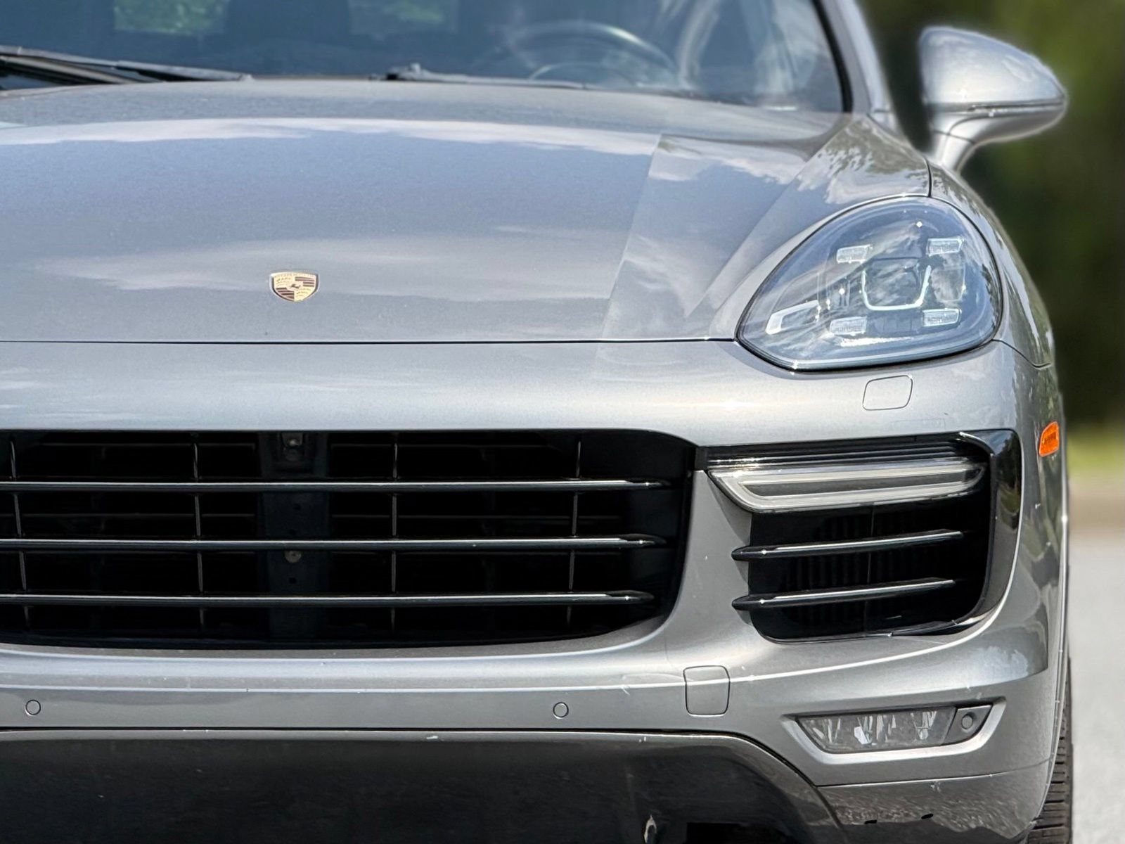 Used 2016 Porsche Cayenne Turbo AWD/4WD image 15