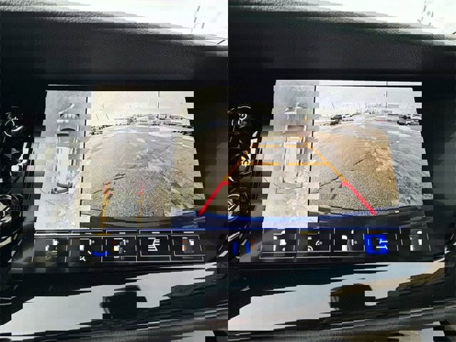 Used 2023 Buick Envision Avenir image 48