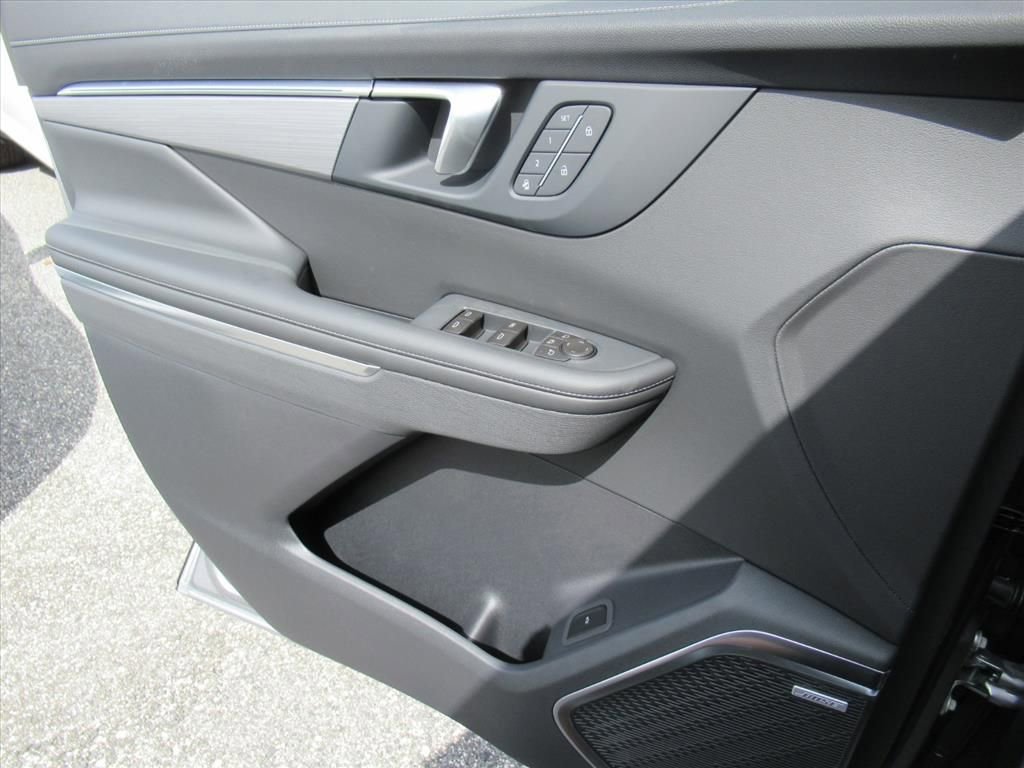 New 2026 Buick Enclave Preferred w/ Power Package image 26