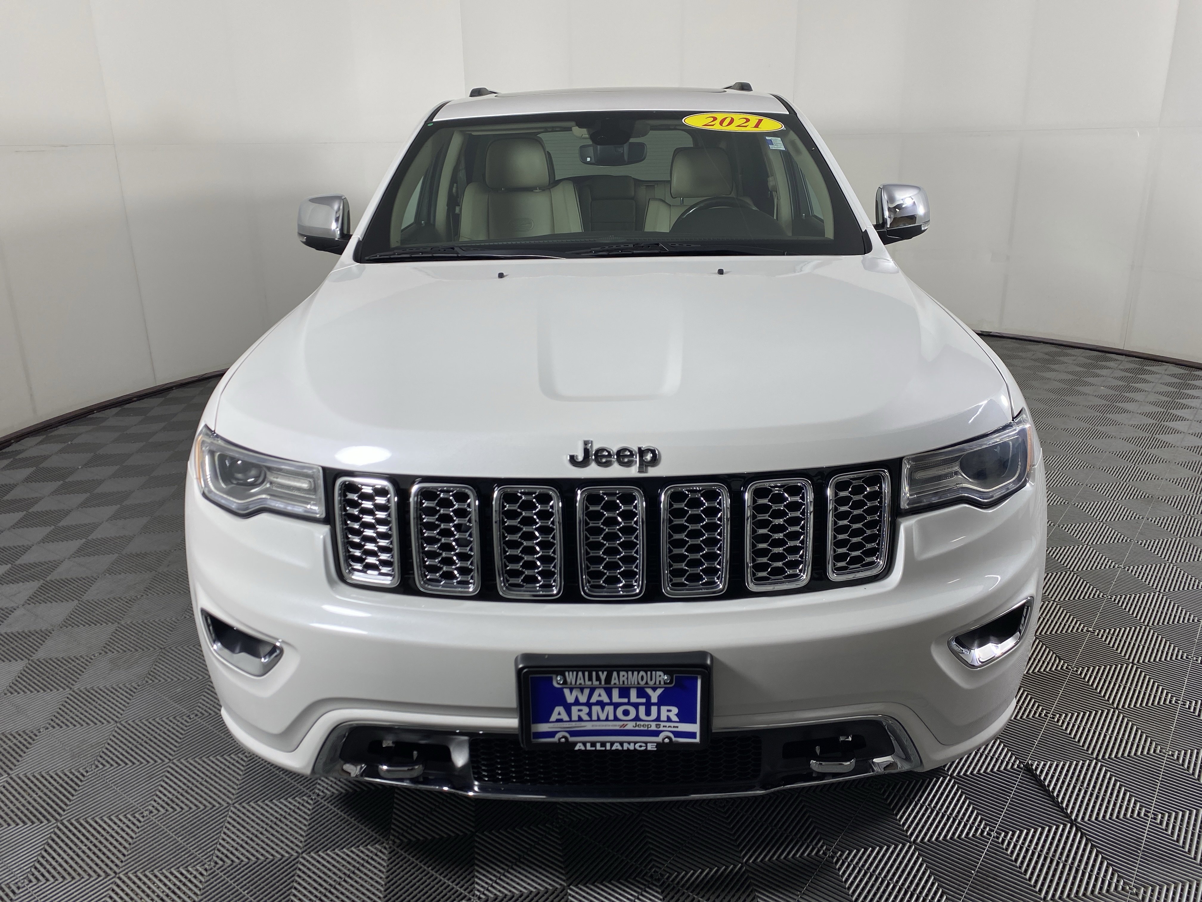 Used 2021 Jeep Grand Cherokee Overland image 14