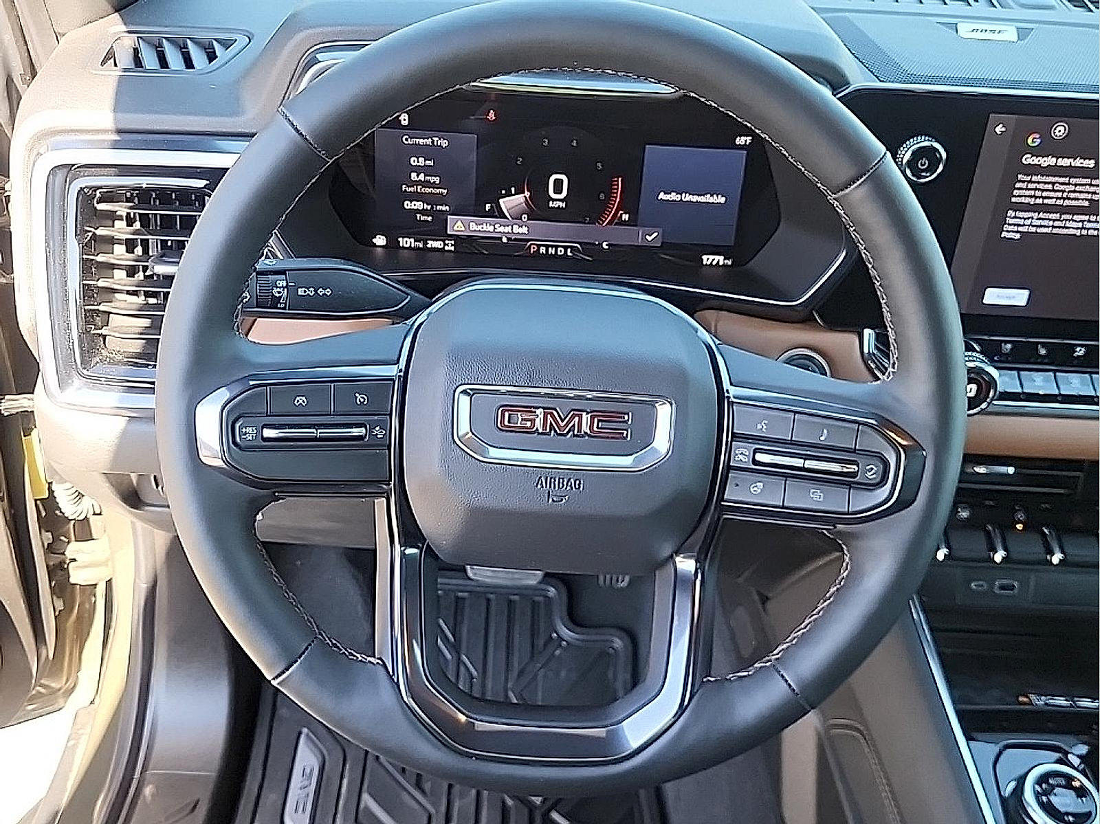 Used 2025 GMC Canyon AT4 w/ Nightfall Edition AWD/4WD image 17
