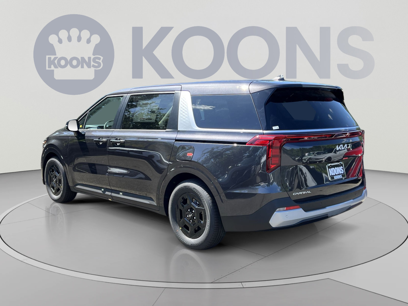 New 2027 Kia Carnival FWD image 4