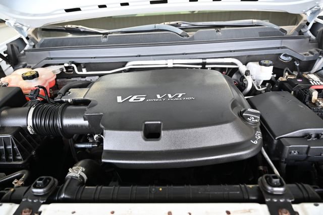 Used 2019 Chevrolet Colorado W/T w/ Custom Special Edition image 29