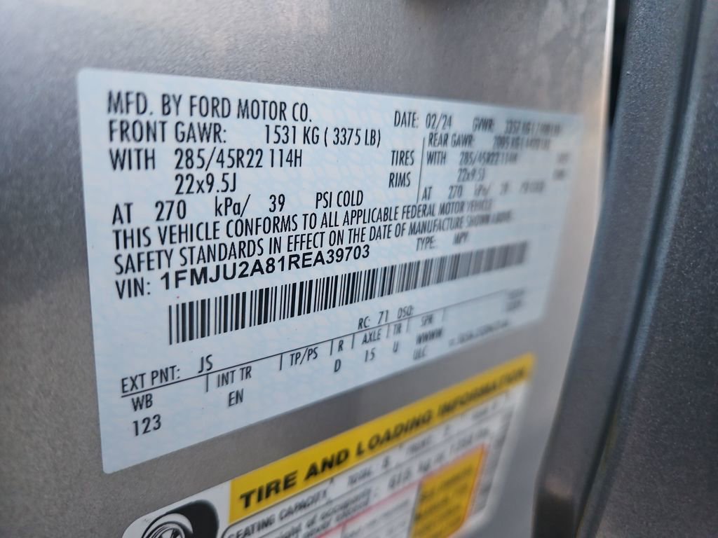 Used 2024 Ford Expedition Limited image 34