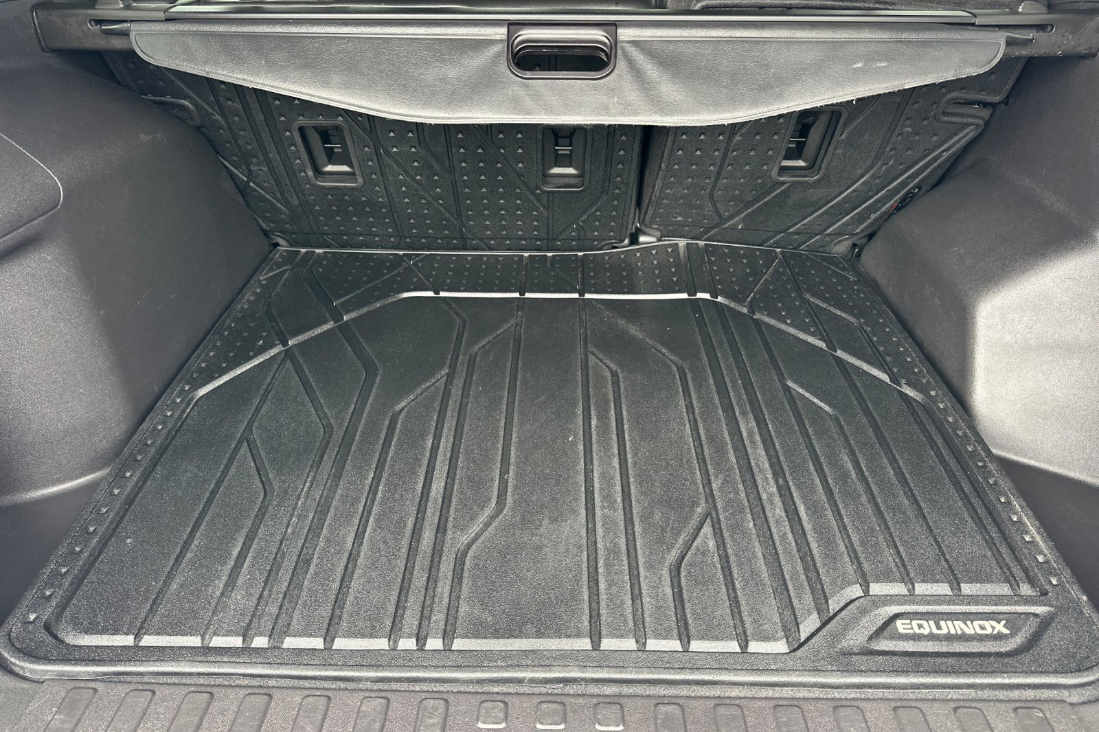 Used 2024 Chevrolet Equinox RS w/ RS Leather Package image 15