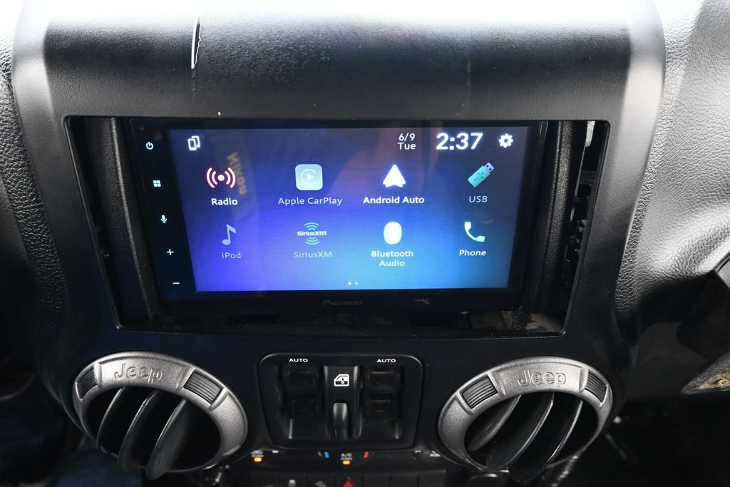 Used 2014 Jeep Wrangler Unlimited Sport w/ Power Convenience Group AWD/4WD image 18