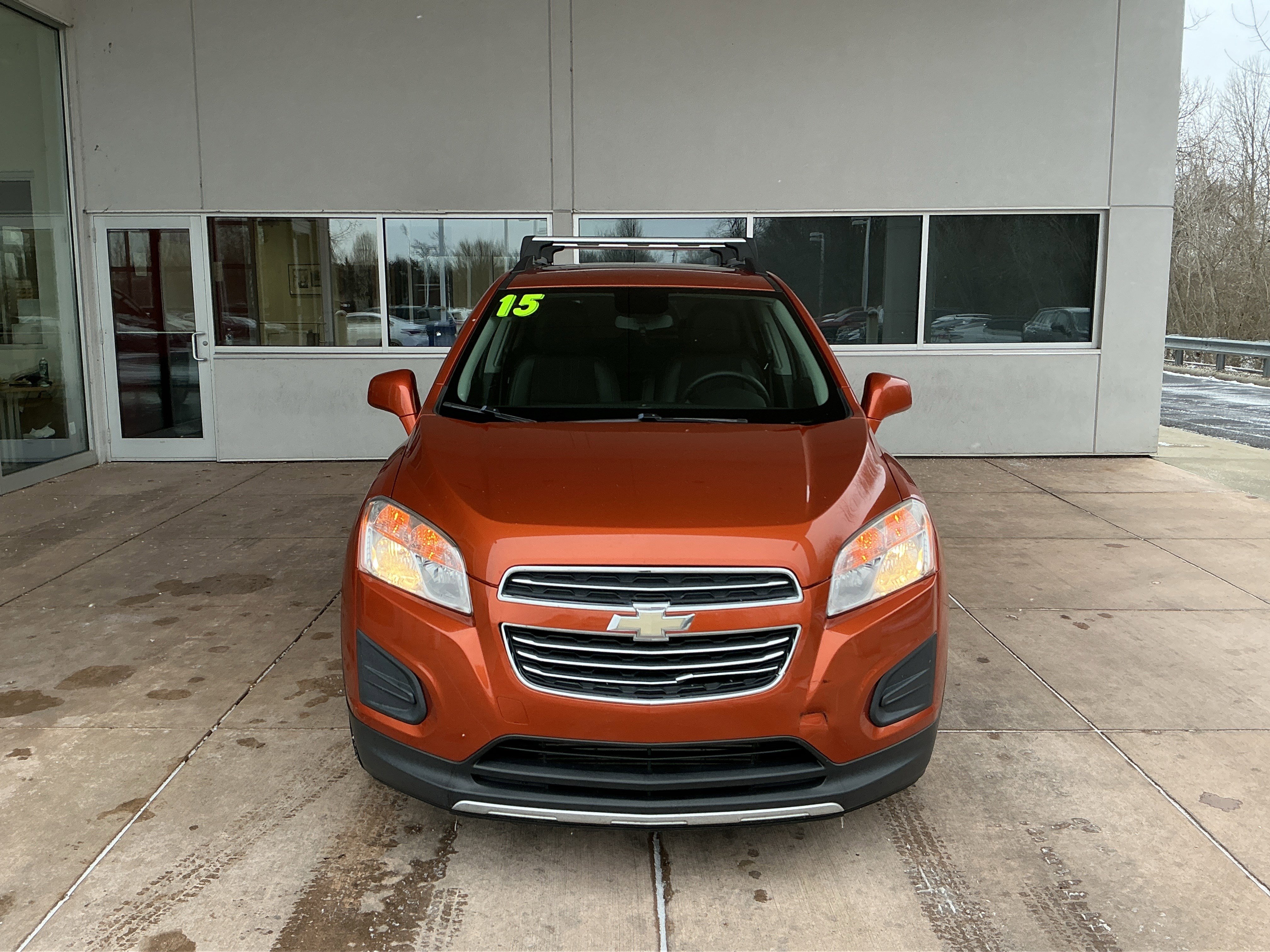 Used 2015 Chevrolet Trax LT w/ LT Sun and Sound Package image 2