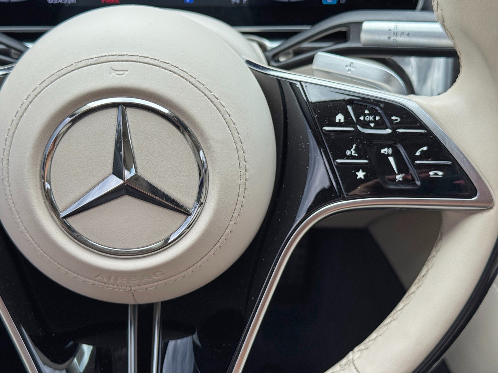 Used 2023 Mercedes-Benz S 500 4MATIC w/ AMG Line image 25