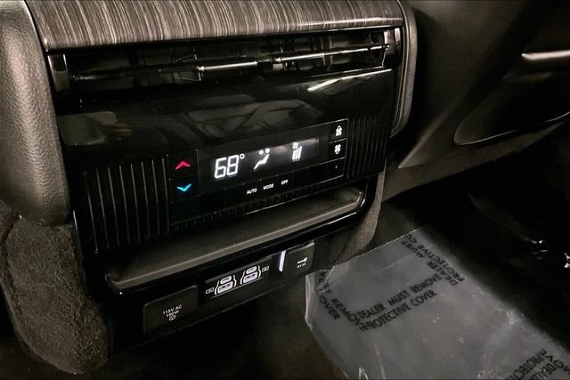 Used 2022 Jeep Wagoneer Series II AWD/4WD image 33