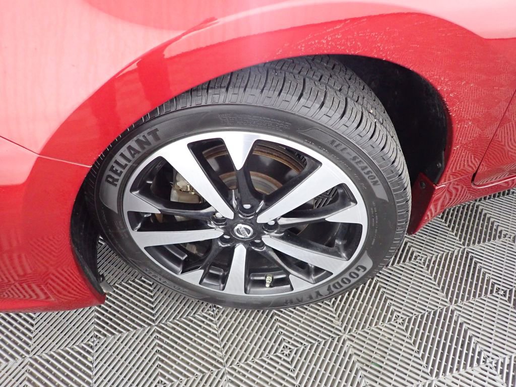 Used 2018 Nissan Altima 2.5 SR FWD image 37