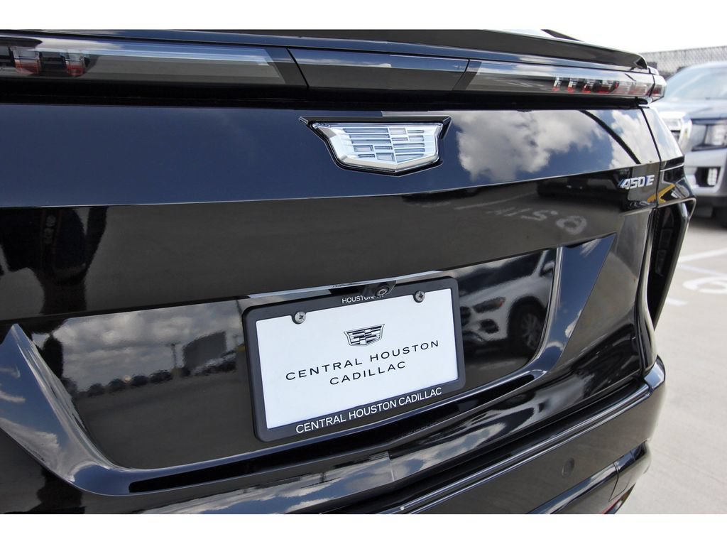 Used 2024 Cadillac Lyriq Sport RWD image 29