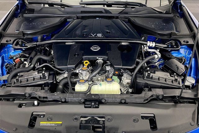 Used 2024 Nissan Z Performance w/ Floor Mat Package RWD image 9