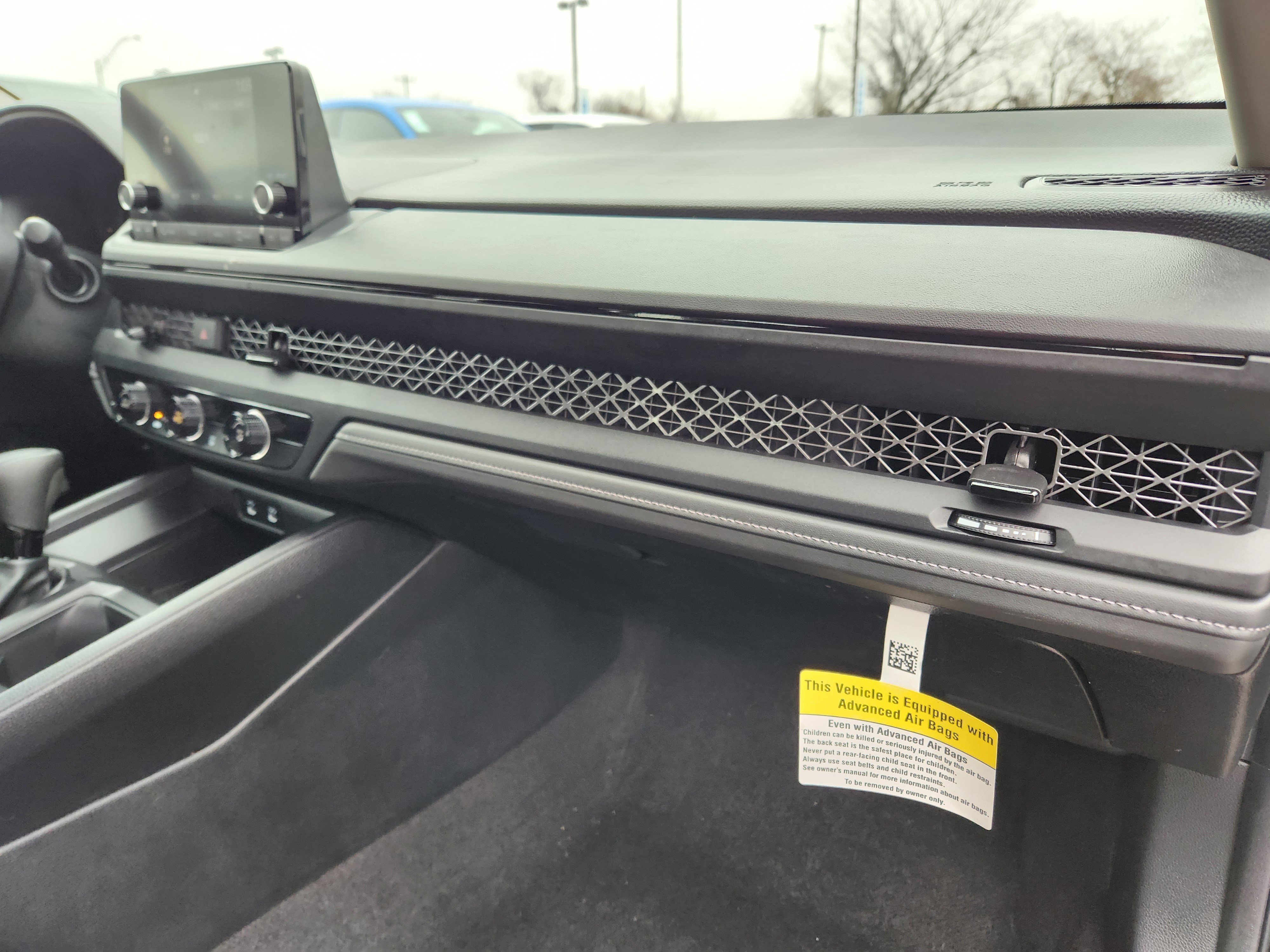 Certified 2025 Honda Accord LX image 17