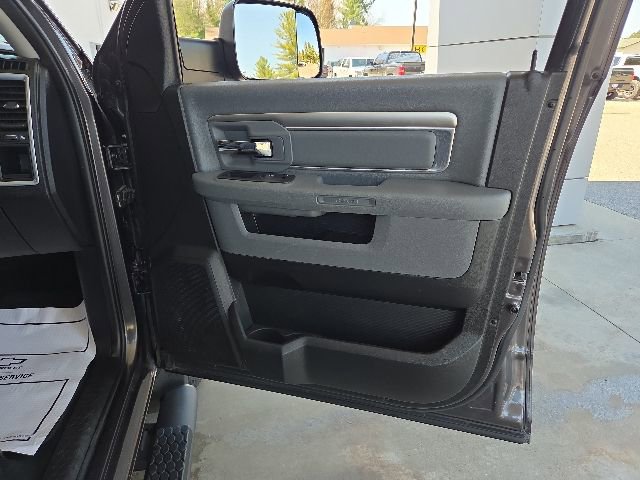 Used 2020 RAM 1500 Classic Warlock AWD/4WD image 52