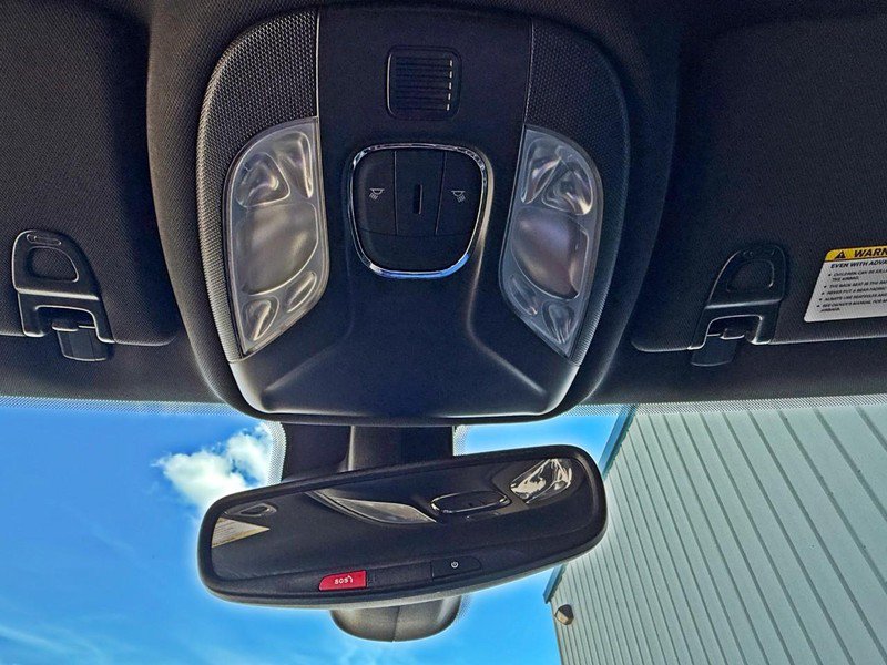 Used 2025 Jeep Compass Trailhawk AWD/4WD image 53