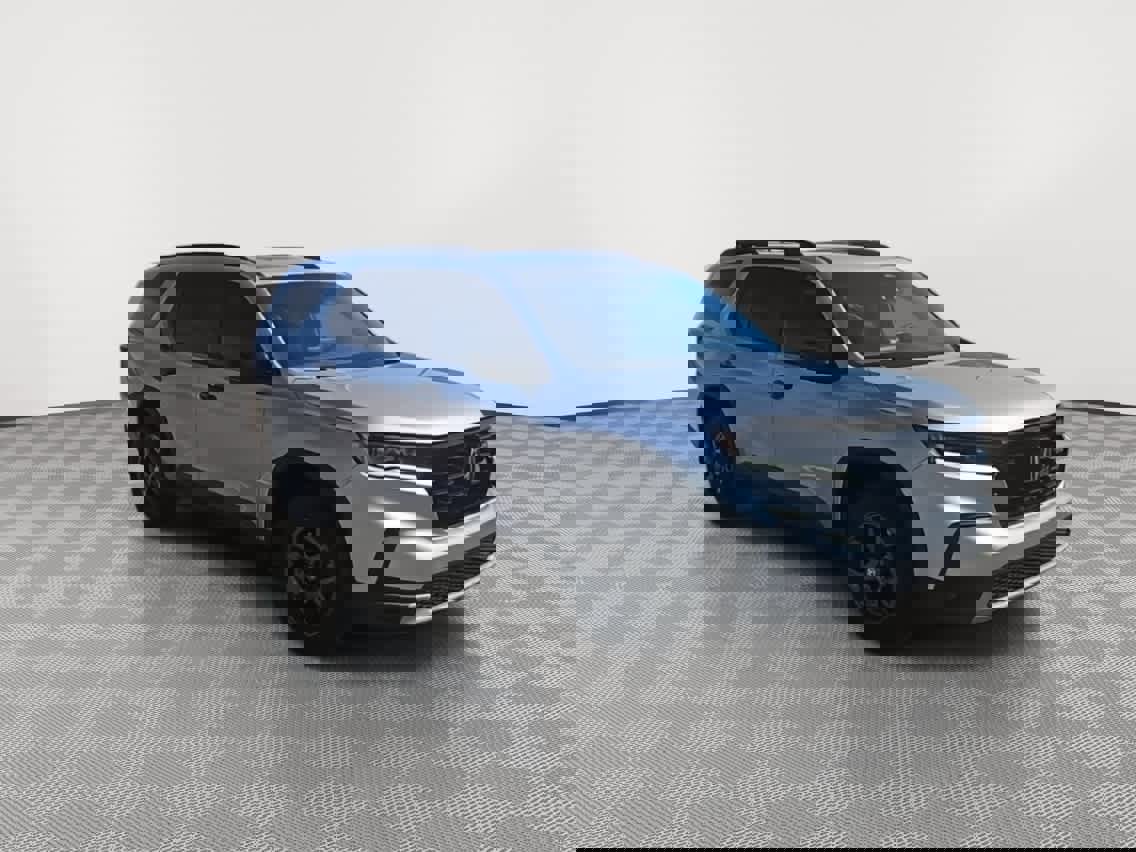 Certified 2025 Honda Pilot TrailSport image 2