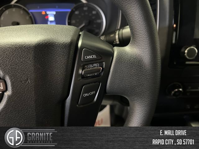 Used 2024 Nissan Frontier SV image 34