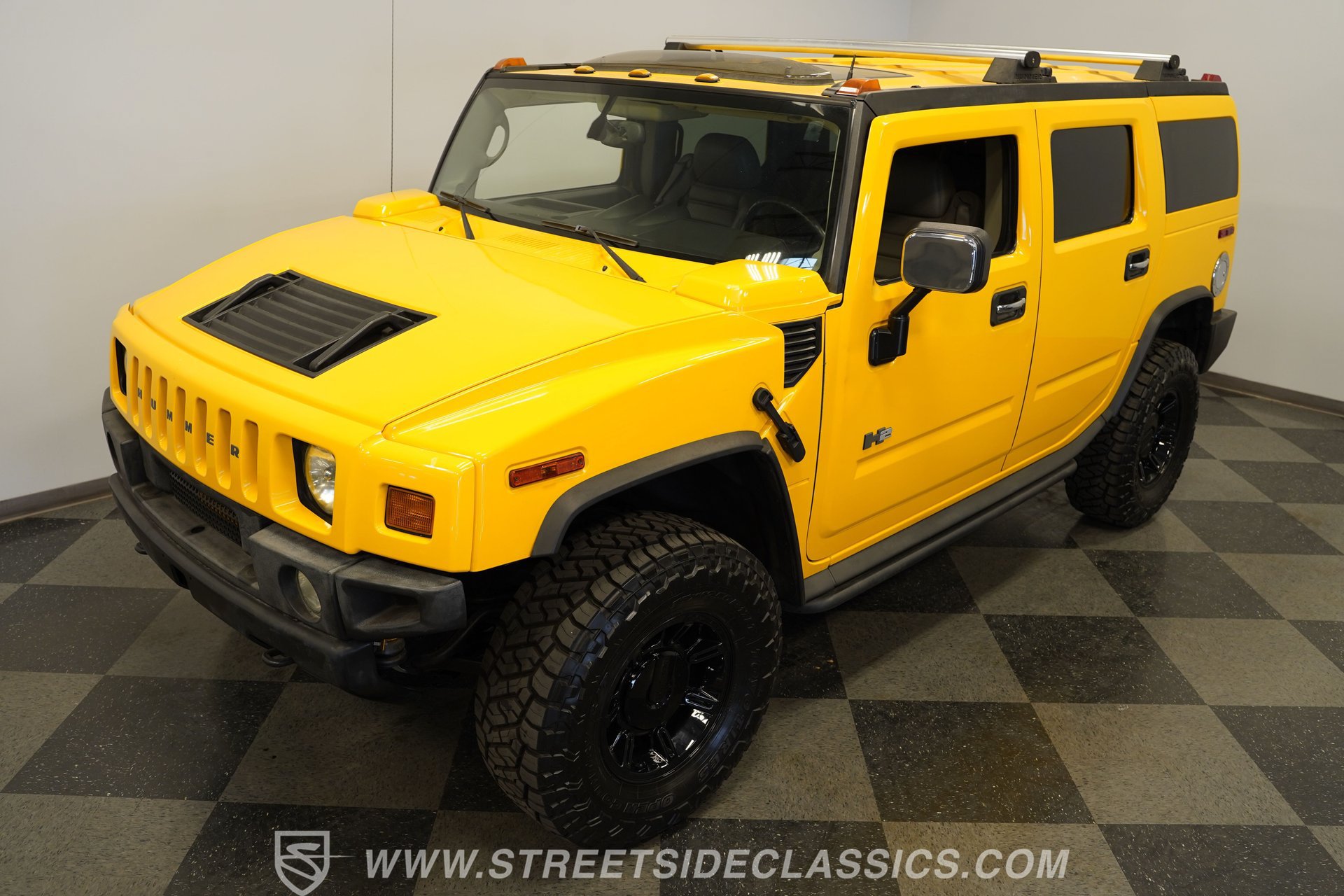Used 2004 HUMMER H2 w/ Preferred Equipment Group AWD/4WD image 19