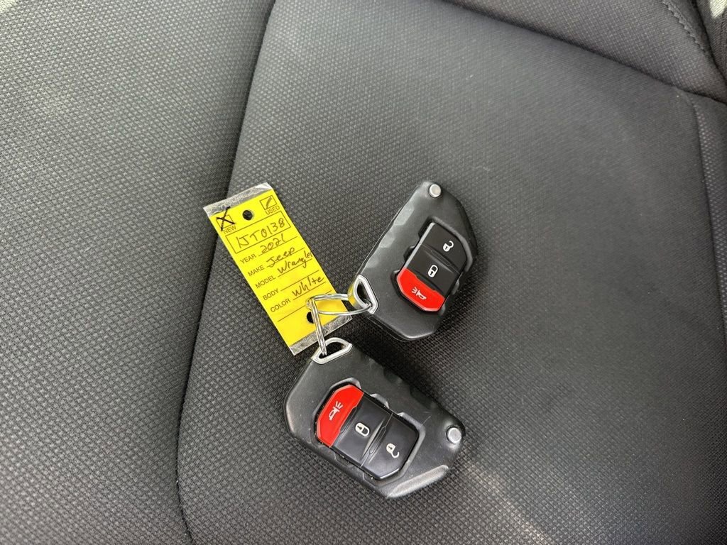 Used 2021 Jeep Wrangler Unlimited Sport image 32