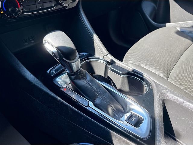 Used 2025 Buick Encore GX Sport Touring w/ Comfort Package image 16