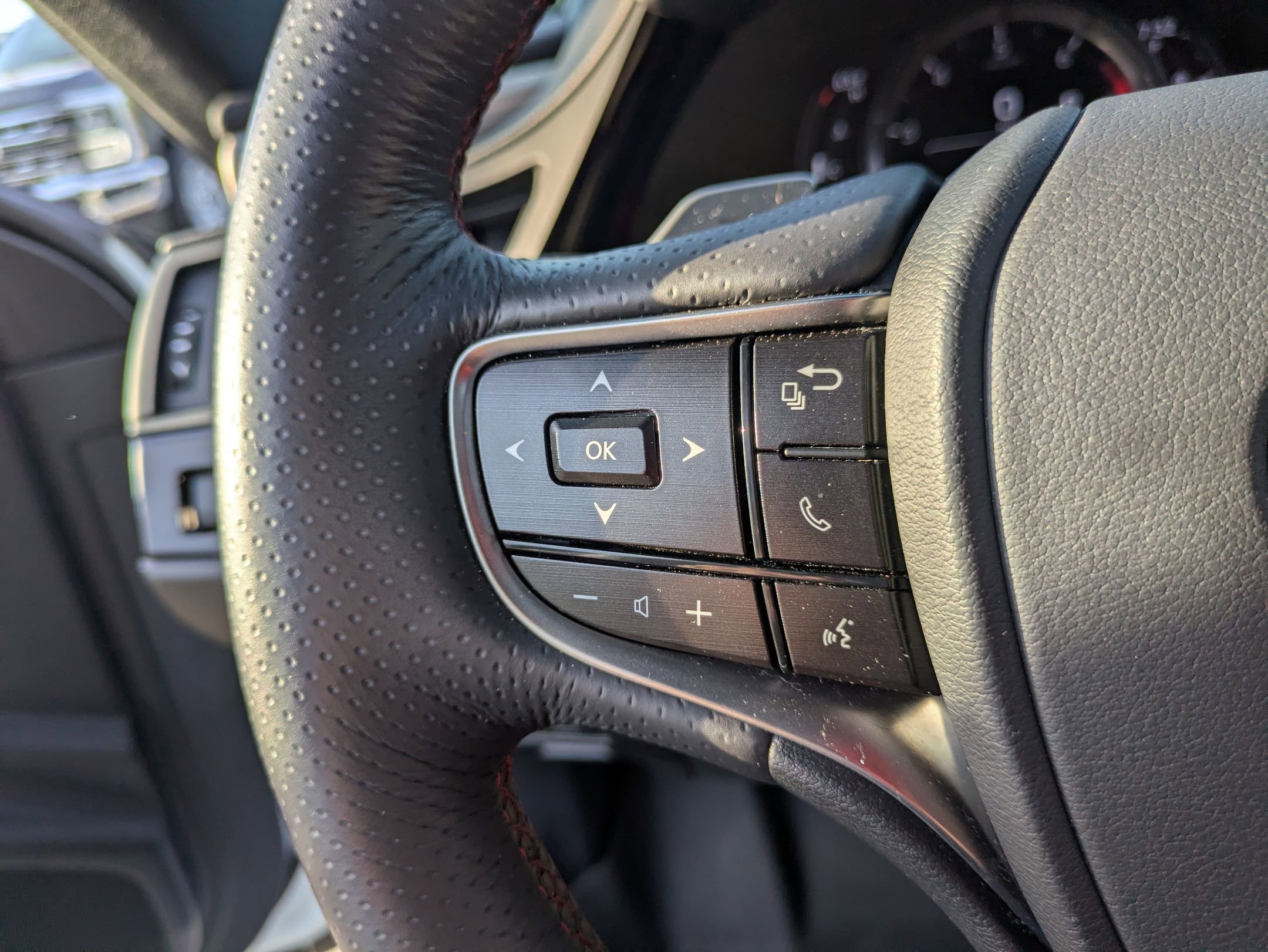 Used 2022 Lexus ES 350 F Sport w/ Accessory Package 2 FWD image 18