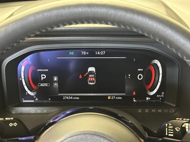 Used 2023 Nissan Rogue Platinum AWD/4WD image 26