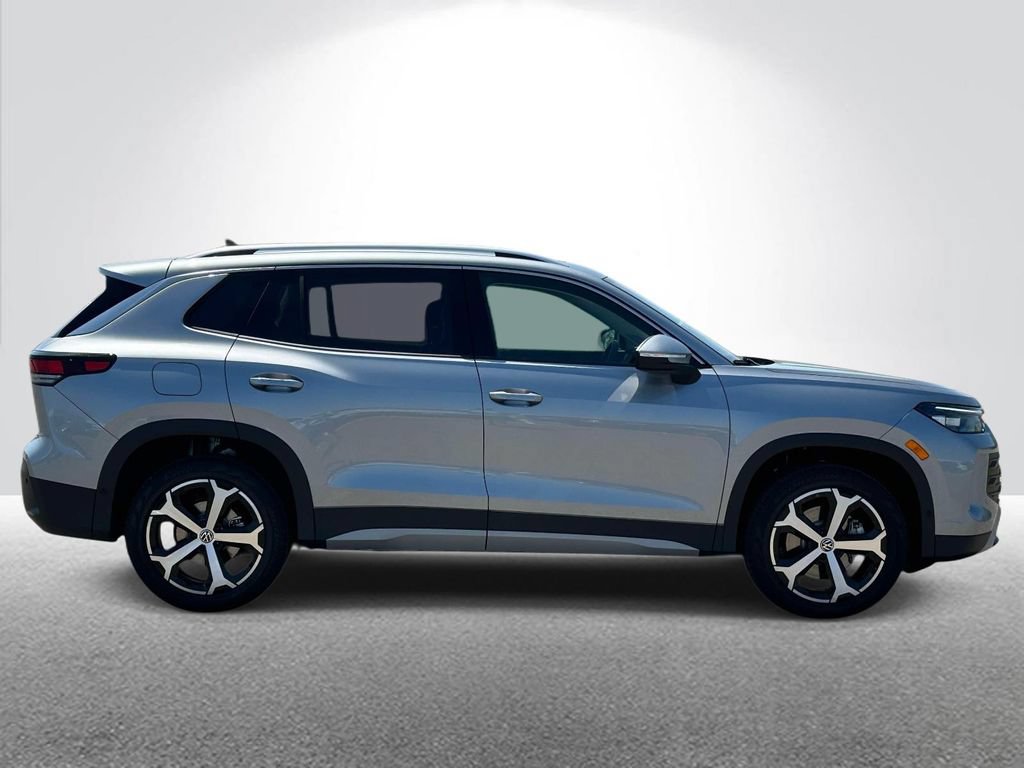 New 2026 Volkswagen Tiguan SE AWD/4WD image 5