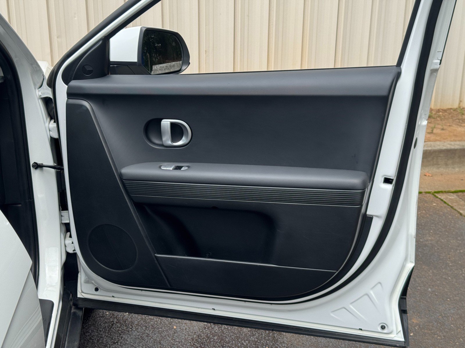 Used 2024 Hyundai Ioniq 5 SE RWD image 40