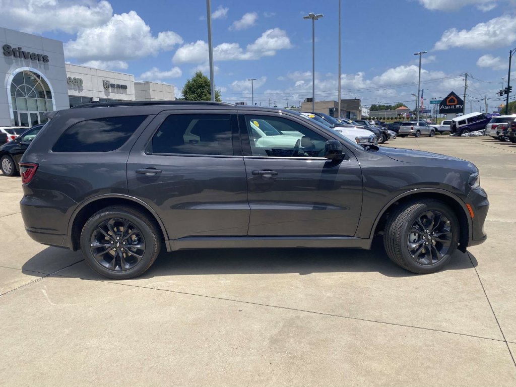 New 2026 Dodge Durango GT w/ Blacktop Package RWD image 36