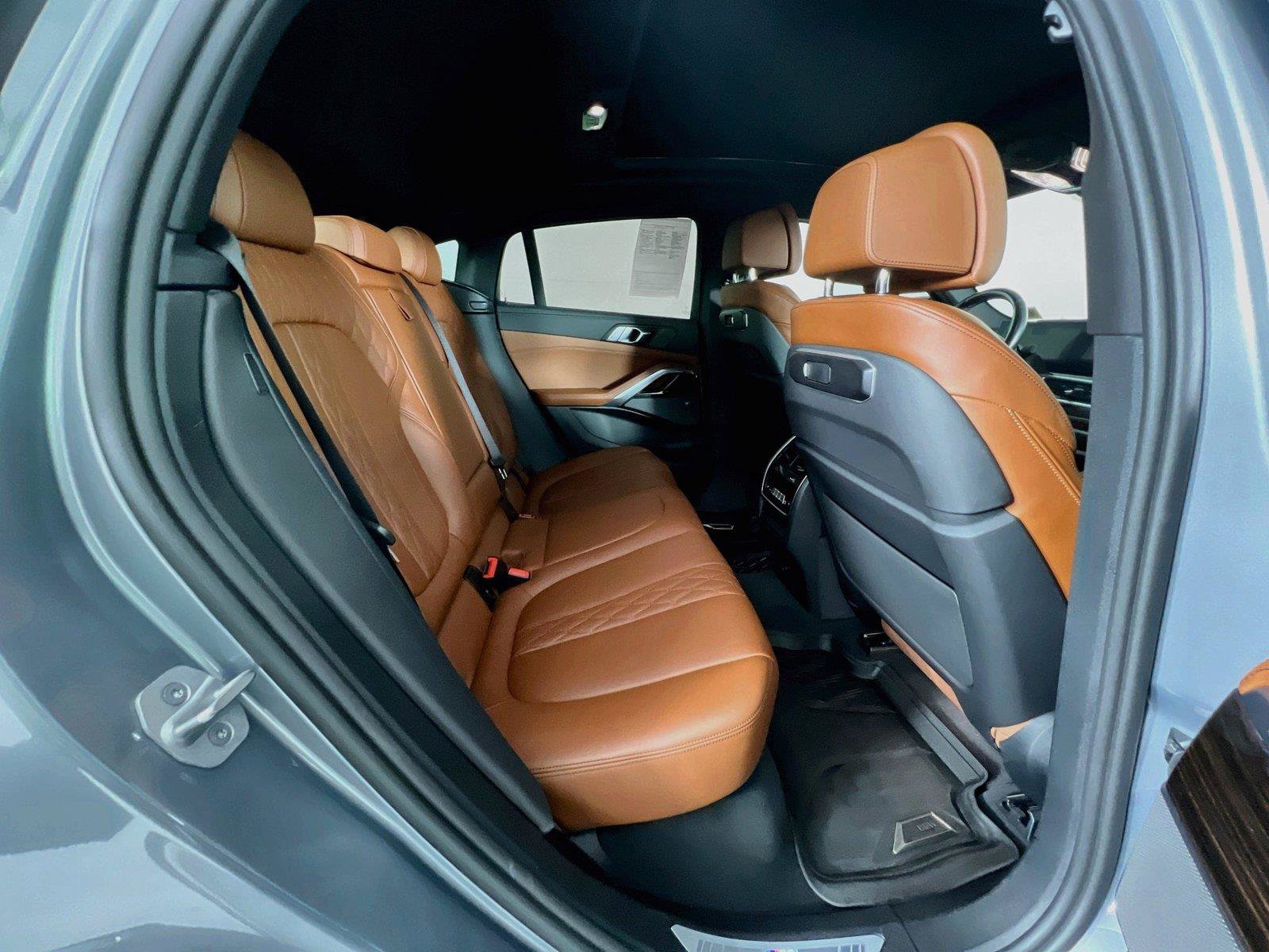 Used 2025 BMW X6 M60i w/ Climate Comfort Package AWD/4WD image 26