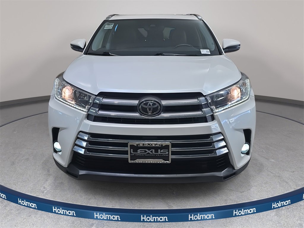 Used 2019 Toyota Highlander Limited image 3