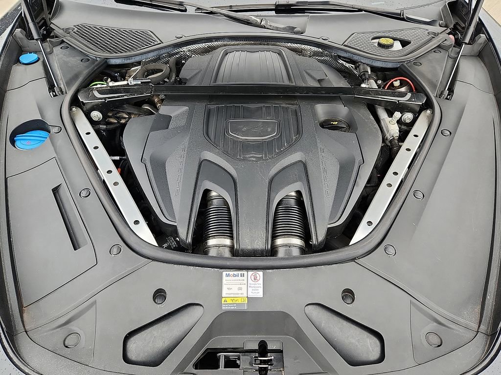 Used 2022 Porsche Panamera image 27