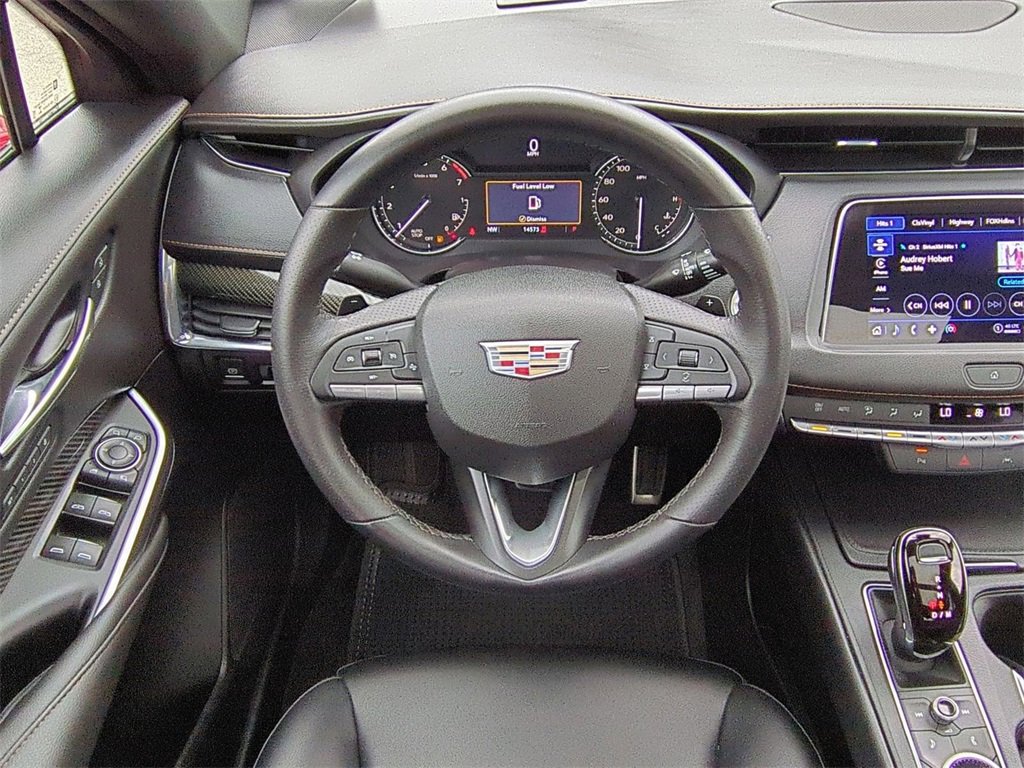 Certified 2023 Cadillac XT4 Sport image 9