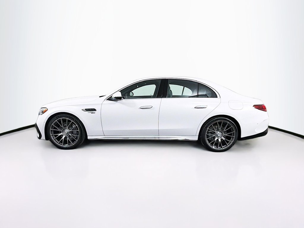 New 2026 Mercedes-Benz E 53 AMG e 4MATIC Sedan image 4