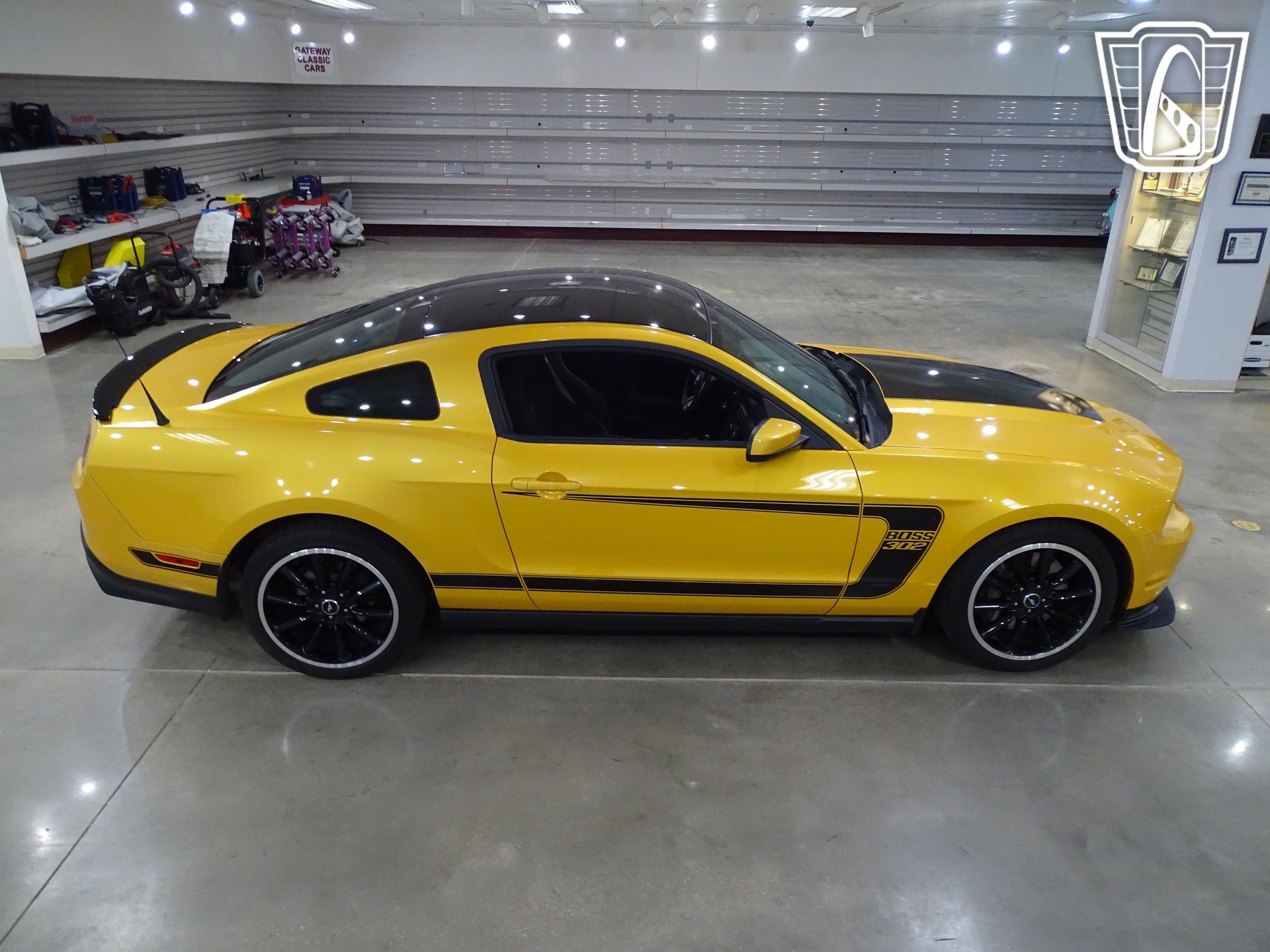 Used 2012 Ford Mustang Boss 302 w/ Boss 302 Accessory Pkg RWD image 17