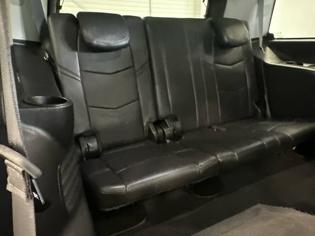 Used 2019 Cadillac Escalade Luxury AWD/4WD image 27