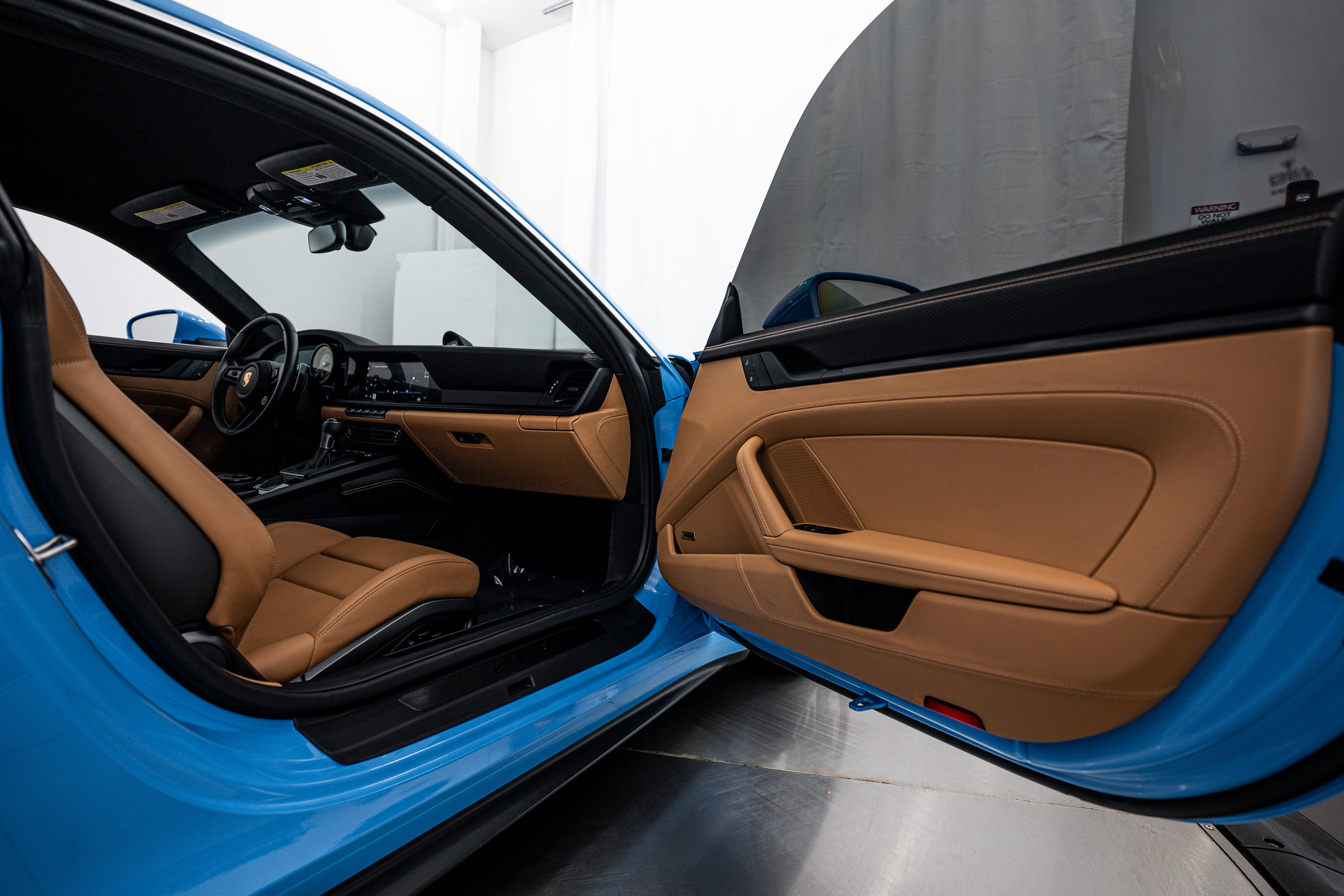 Certified 2022 Porsche 911 GT3 RWD image 19