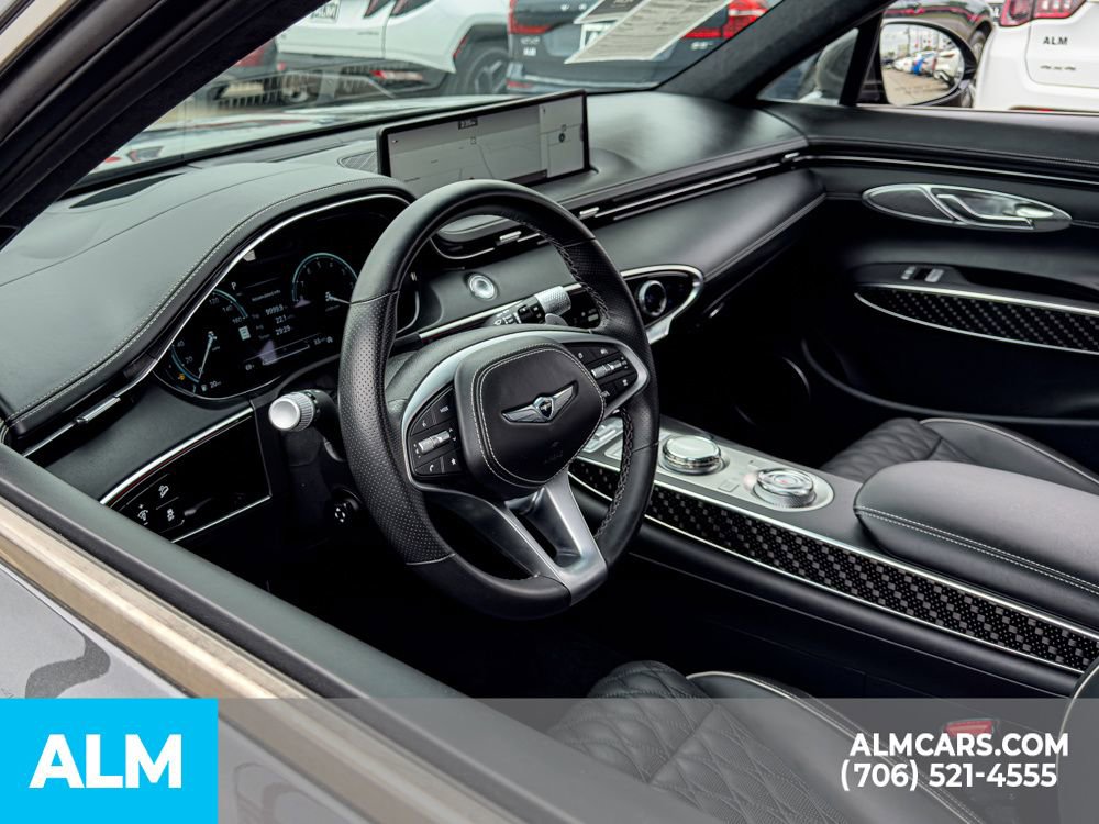 Used 2024 Genesis GV70 3.5T Sport w/ Sport Prestige Package AWD/4WD image 10