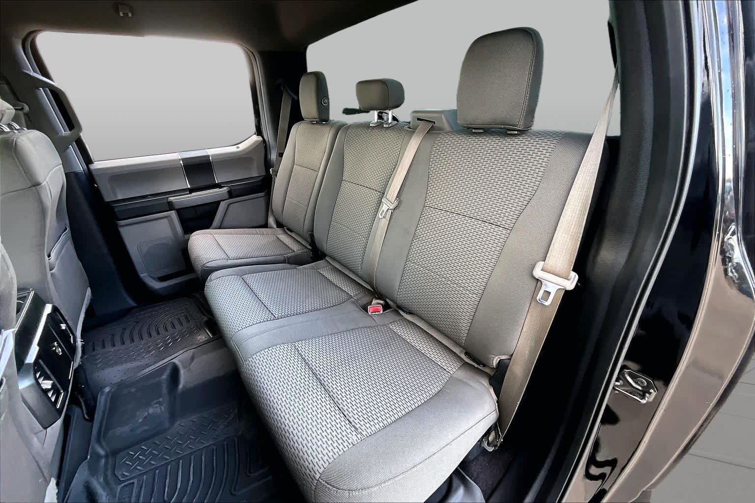 Used 2016 Ford F150 XLT RWD image 21