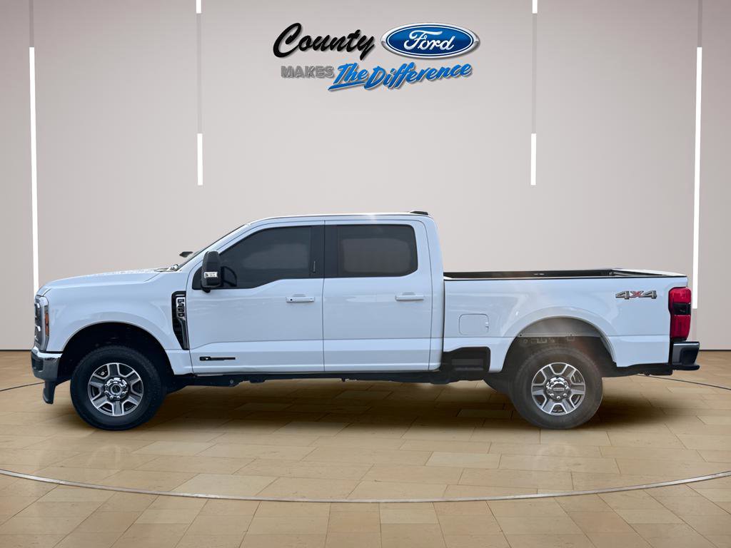 Used 2024 Ford F250 Lariat AWD/4WD image 3