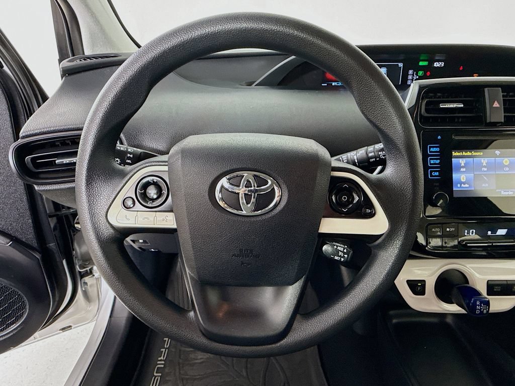 Certified 2016 Toyota Prius Two FWD image 13