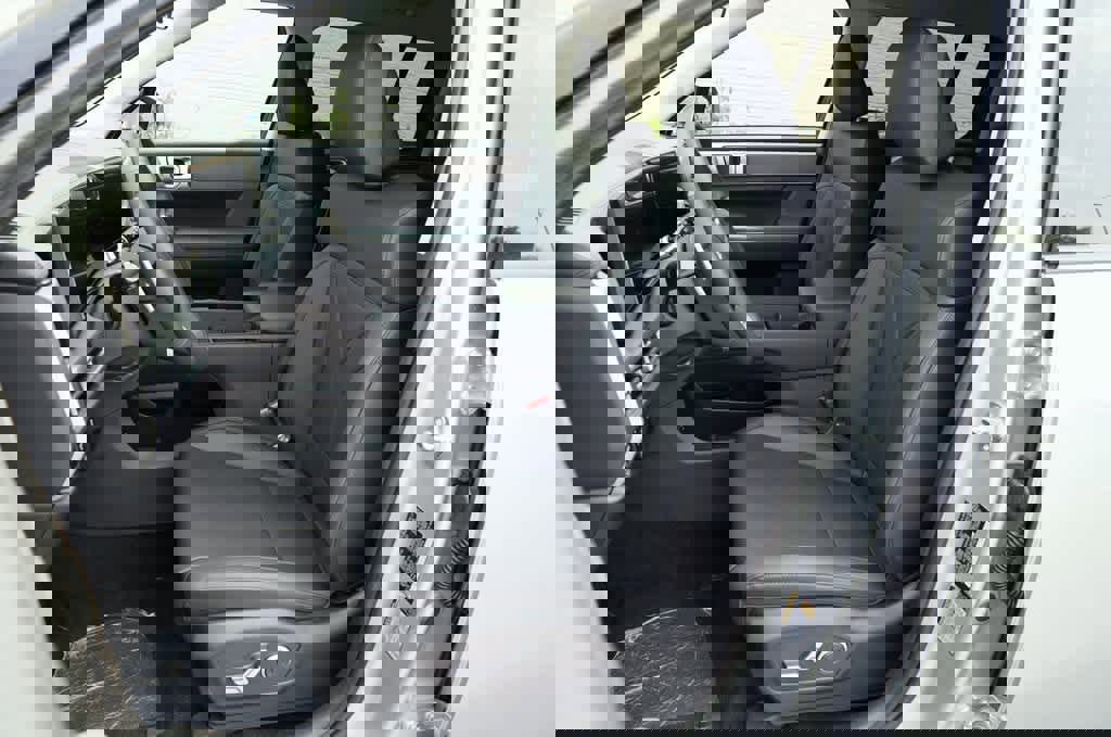 New 2026 Hyundai Santa Fe SEL image 8