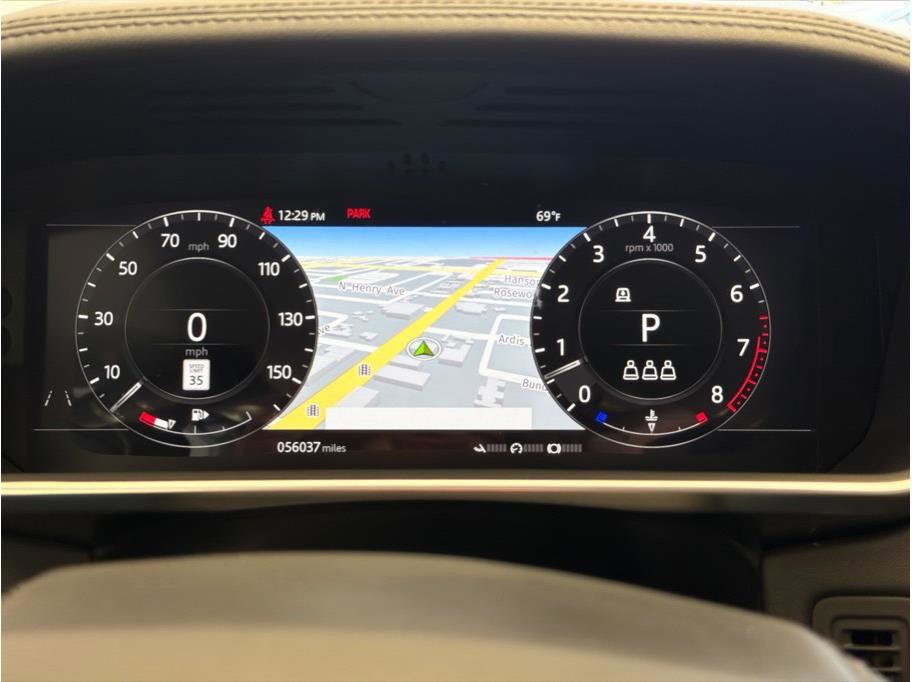 Used 2019 Land Rover Range Rover HSE image 14