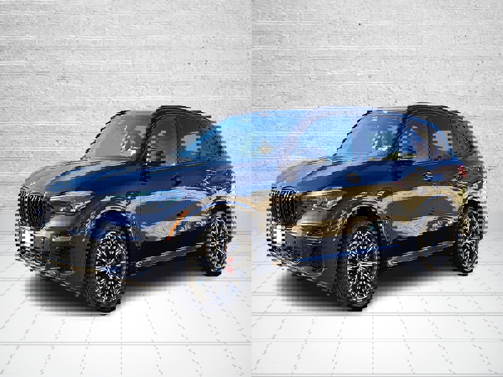 Used 2023 BMW X5 xDrive40i w/ M Sport Package image 3