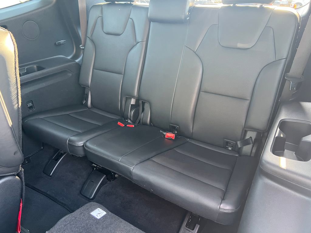 Used 2025 Kia Telluride S image 15