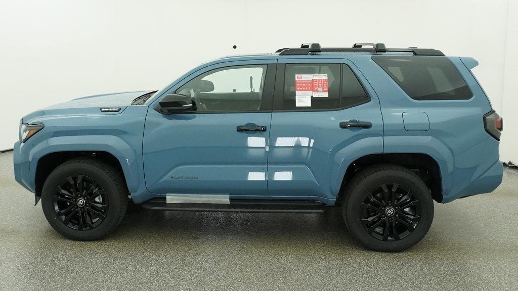 New 2026 Toyota 4Runner Platinum AWD/4WD image 3