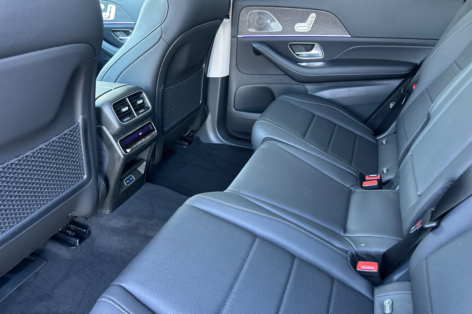 New 2026 Mercedes-Benz GLS 450 4MATIC image 12