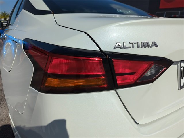 New 2025 Nissan Altima 2.5 SV image 14