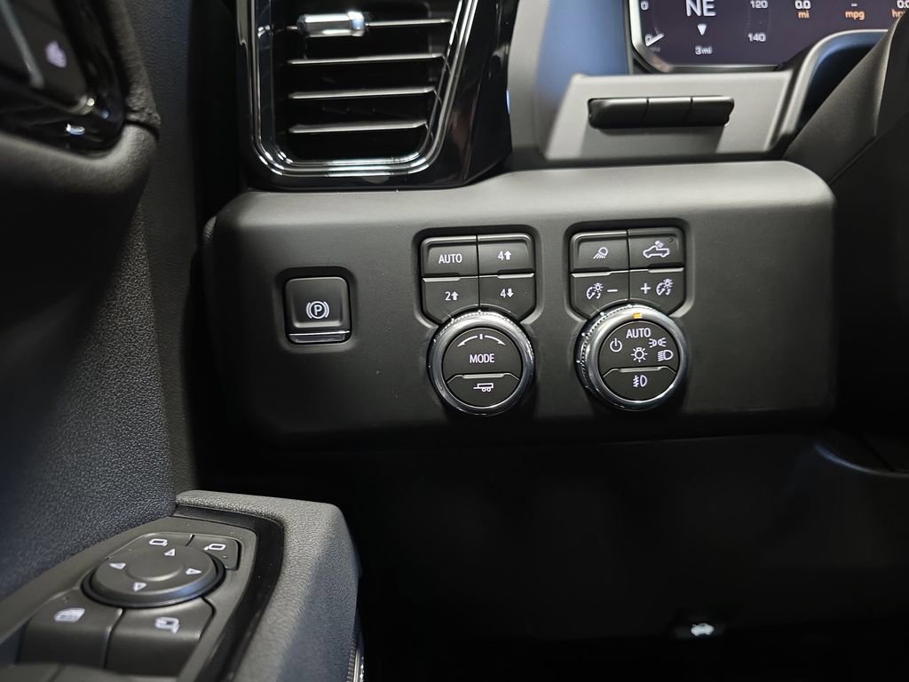 New 2026 GMC Sierra 1500 AT4 w/ AT4 Premium Package AWD/4WD image 29